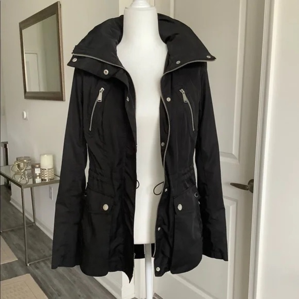 Women's Black Jacket